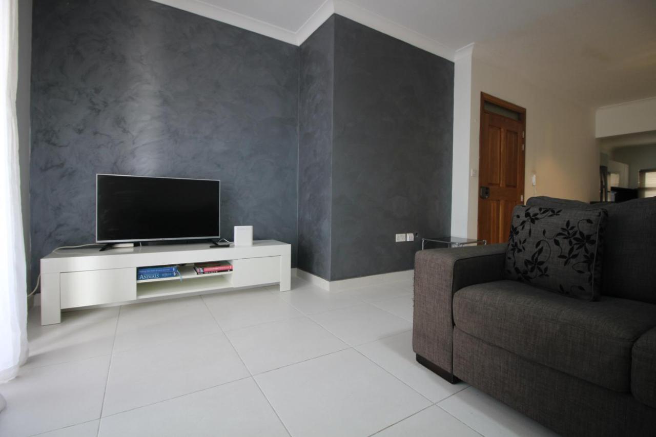 La Casa Cartago Apartment St. Paul's Bay Bagian luar foto