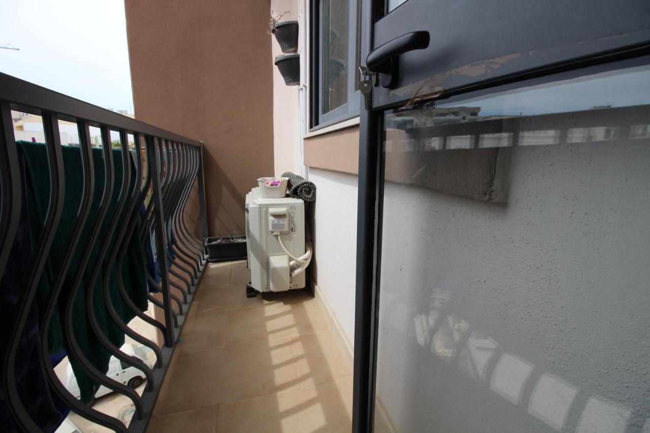 La Casa Cartago Apartment St. Paul's Bay Bagian luar foto